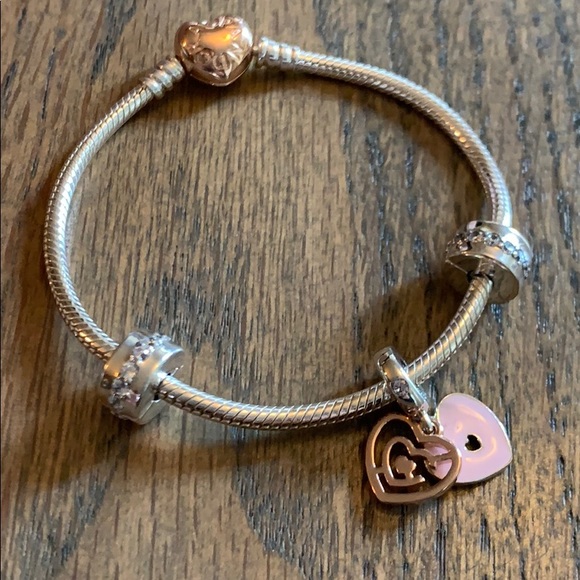 PANDORA Fun In Love Bracelet Gift Set Rose 7.5” - Picture 2 of 8